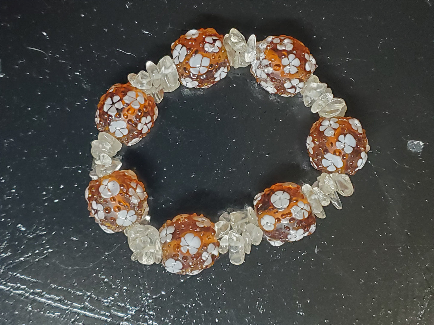 6'Amber Blown Glass and Quartz Chip Stretch Bracelet